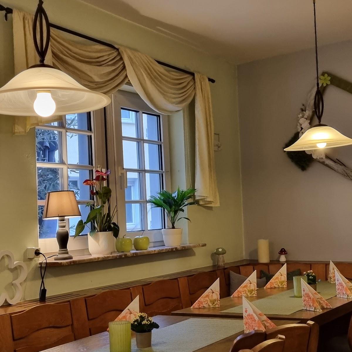Restaurant "Zum  Hecht" in Horrweiler