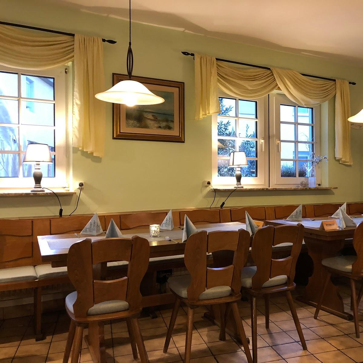 Restaurant "Zum  Hecht" in  Horrweiler