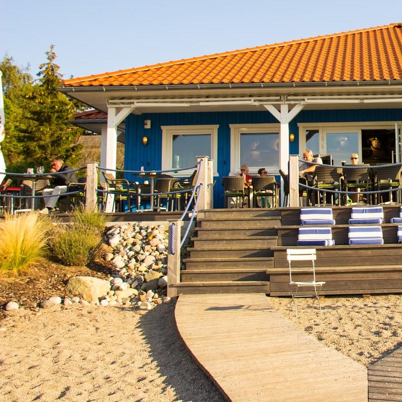 Restaurant "Nepperminer Fischpalast" in Benz