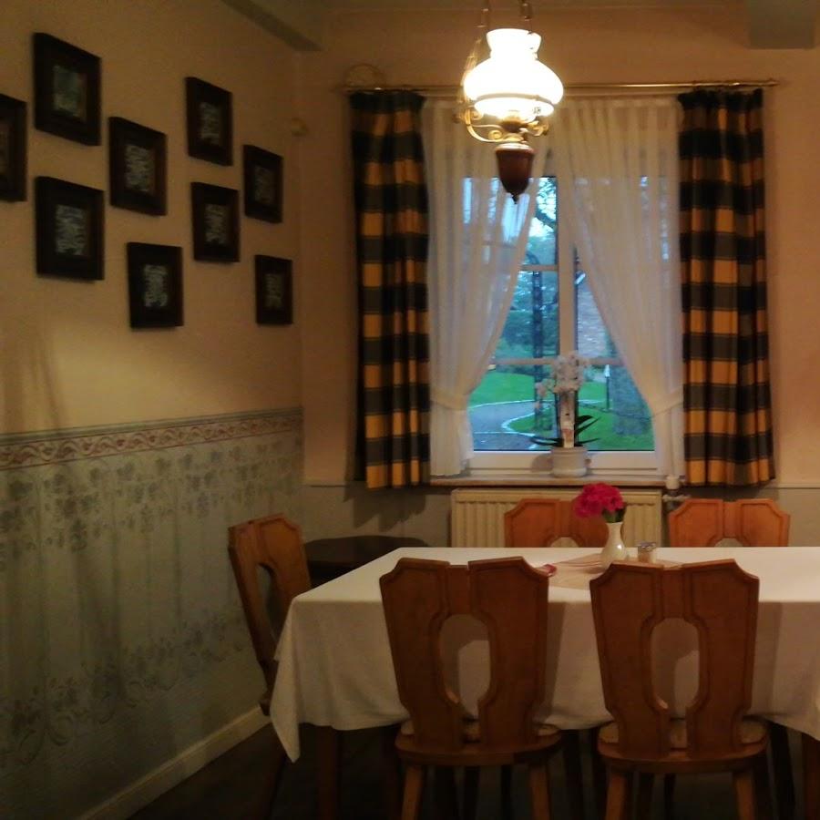 Restaurant "Krögers-Dörpskrog" in  Oevenum