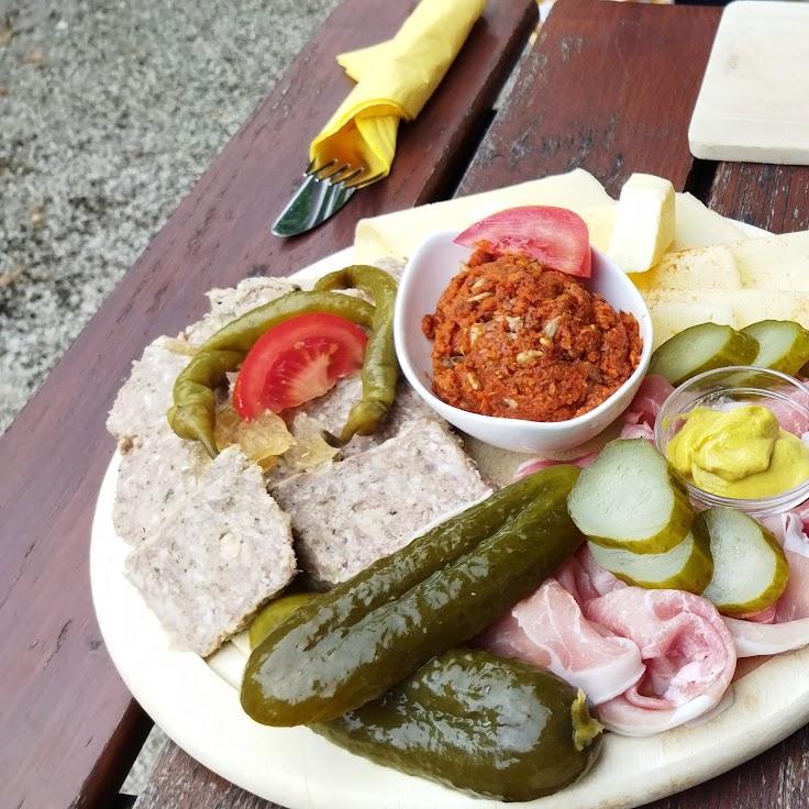 Restaurant "Fränkisches Wirtshaus zur Lindenschänke" in Rohr