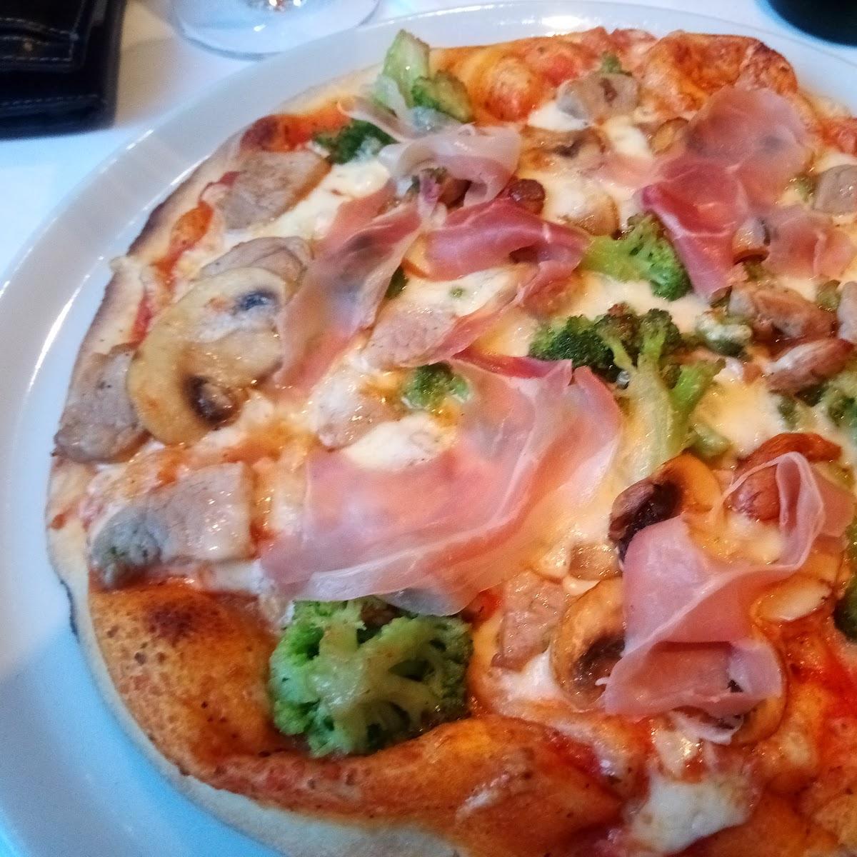 Restaurant "Gasthof Zur Linde" in  Beverungen