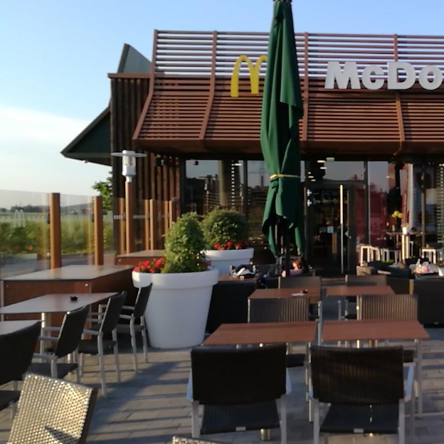Restaurant "McDonald