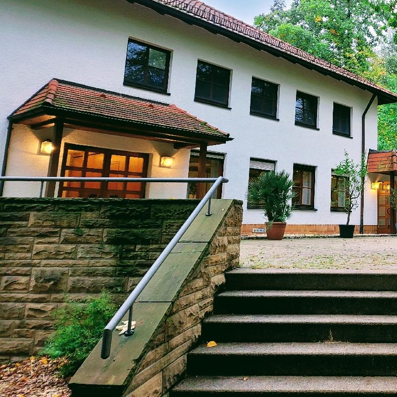 Restaurant "Lemberghalle- Lembergstüble" in  Affalterbach