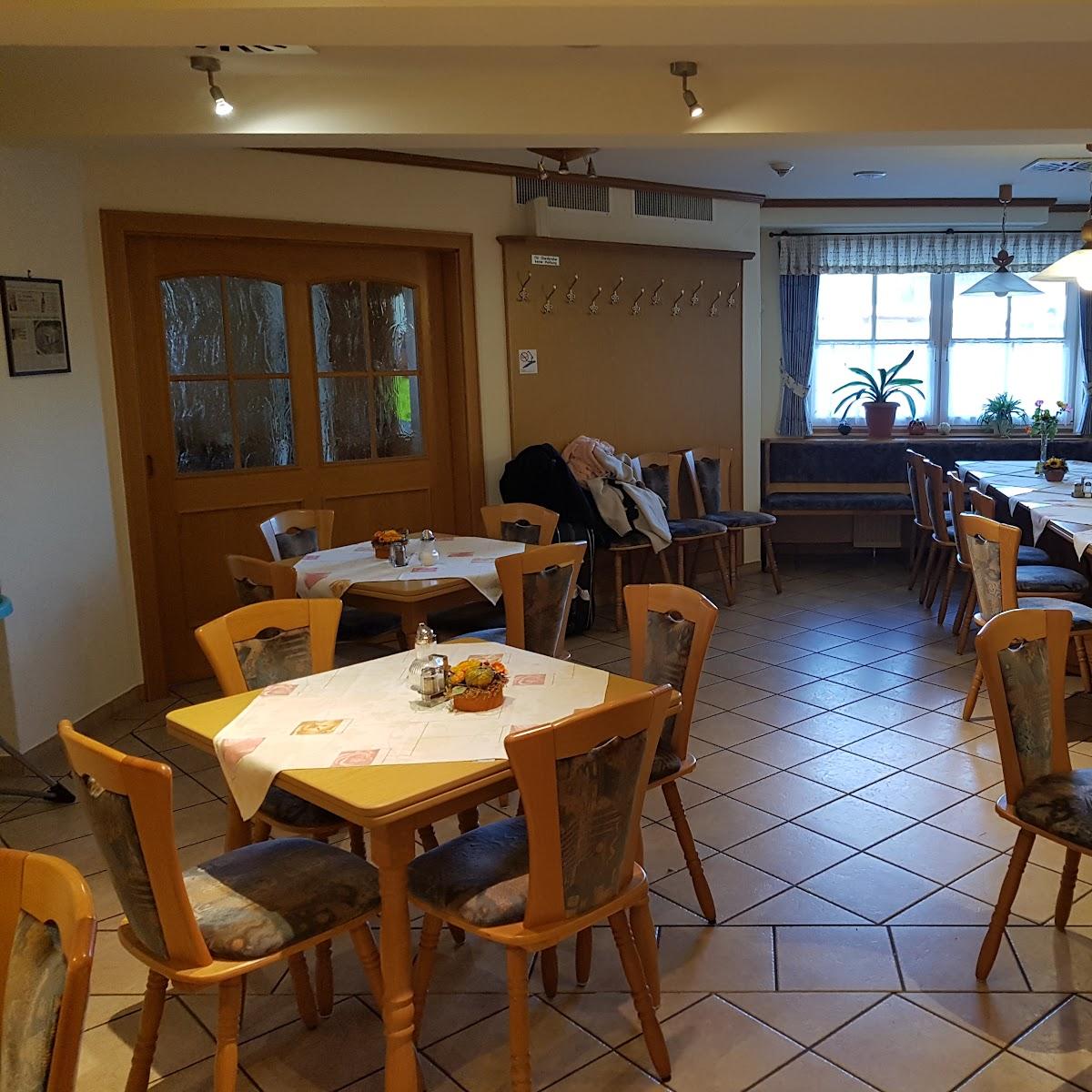 Restaurant "Landgasthof Morgenthum" in Dörfles-Esbach