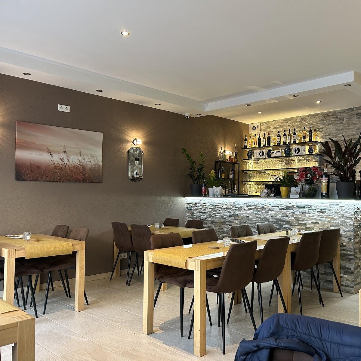 Restaurant "Pizzeria Loni" in Steinbach (Taunus)