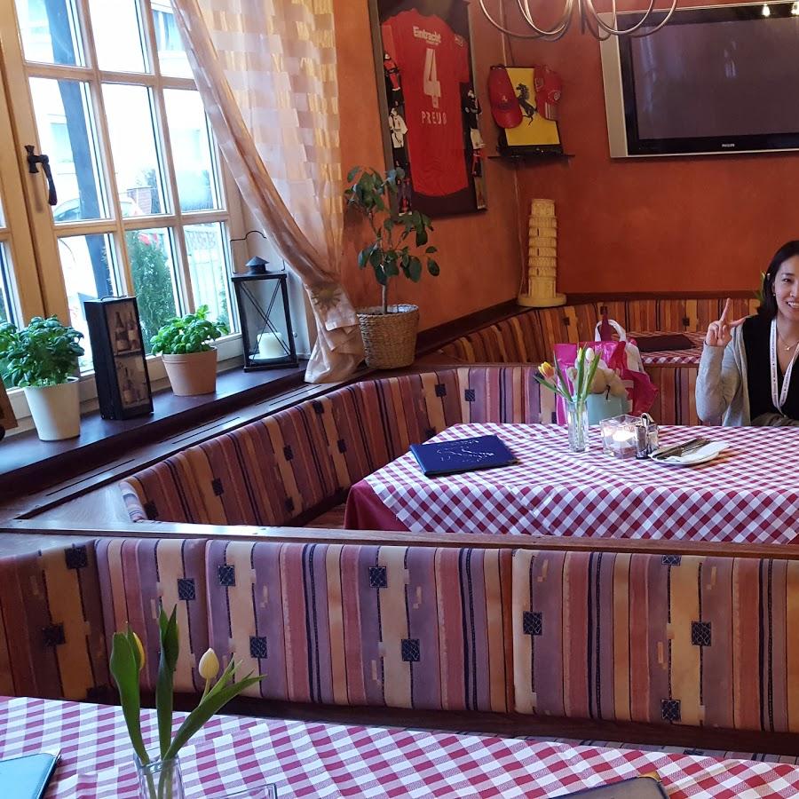 Restaurant "Schlosswirtschaft Heitzenhofen" in  Duggendorf