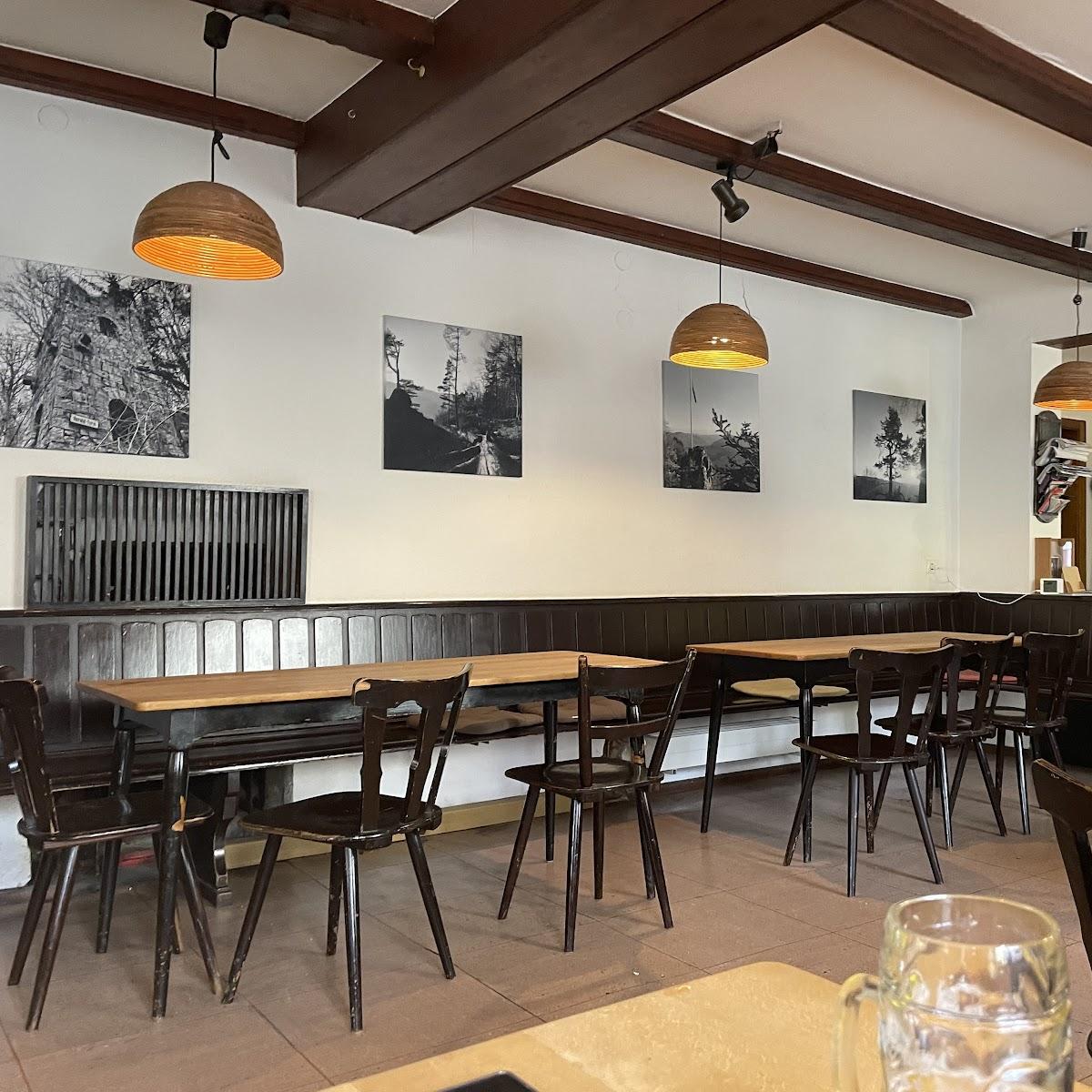 Restaurant "Gaststätte Grüner Schwan GmbH" in Pommelsbrunn