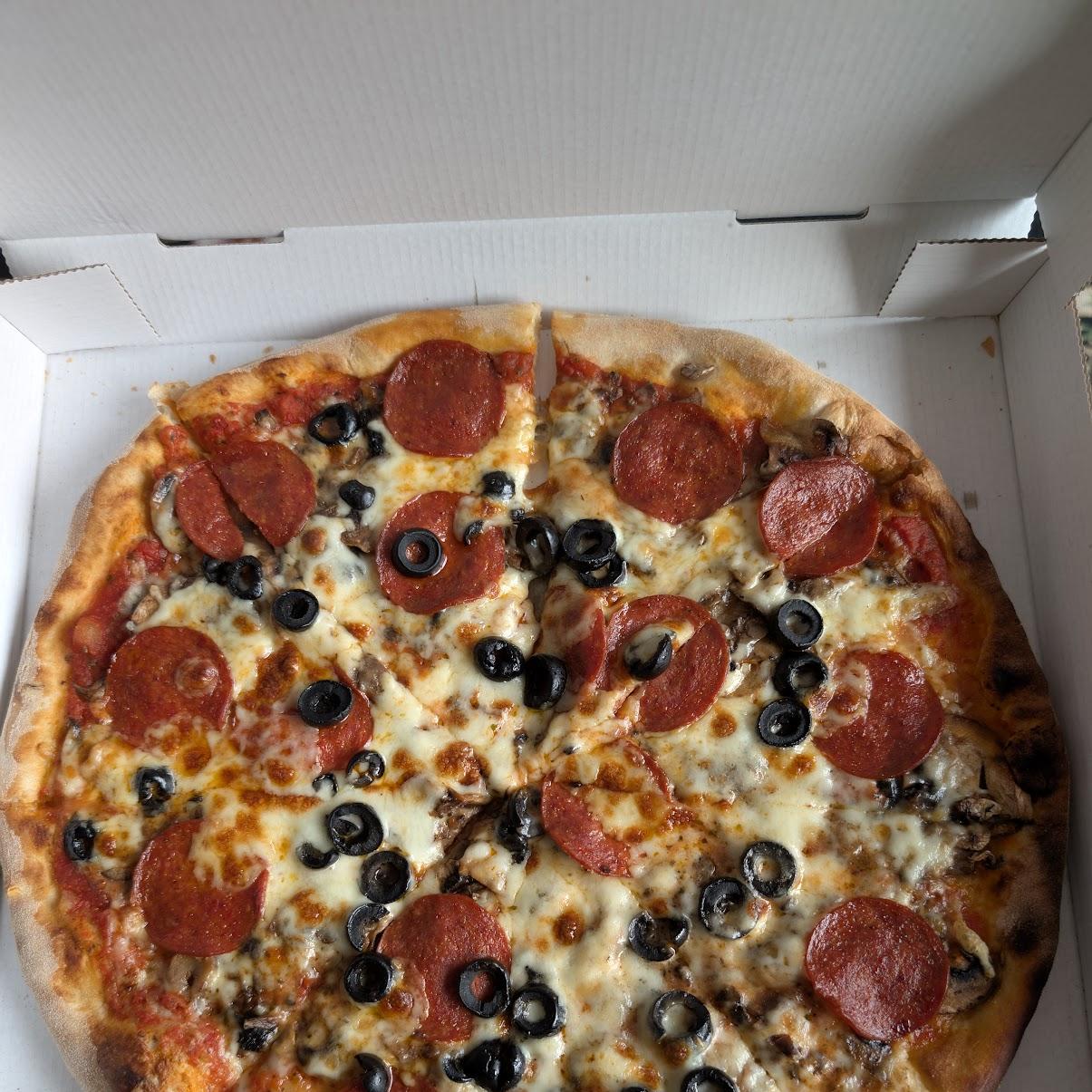 Restaurant "Holzofenpizza - Pizza Calabria" in Au in der Hallertau