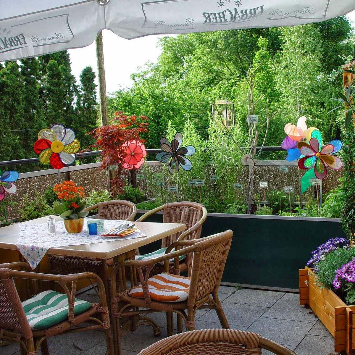 Restaurant "Blodt Wein" in  Essenheim