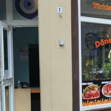 Restaurant "Gaststätte UDE  Zum Weißen Roß " in  Reinhardshagen