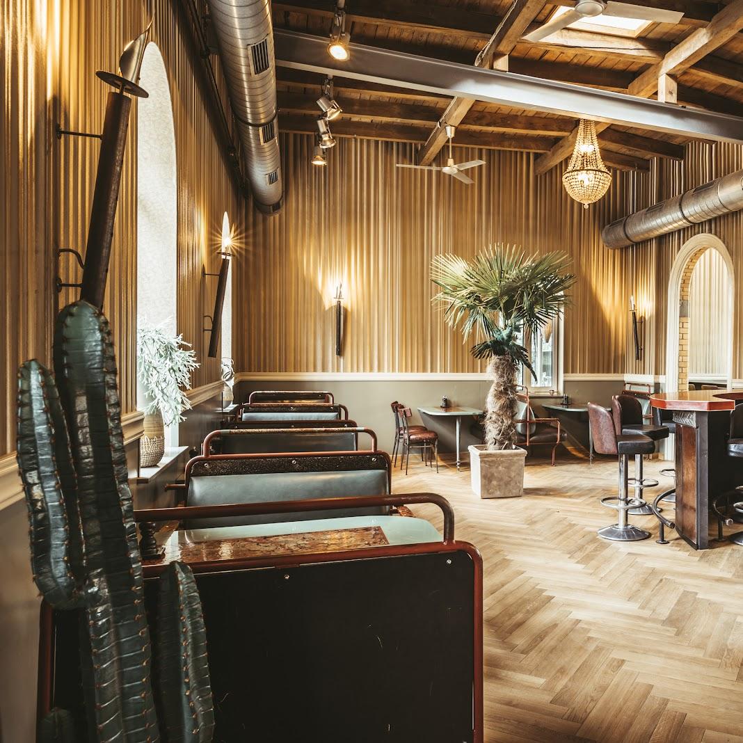 Restaurant "Fynn & Henry`s im Bahnhof Fischbach" in Friedrichshafen