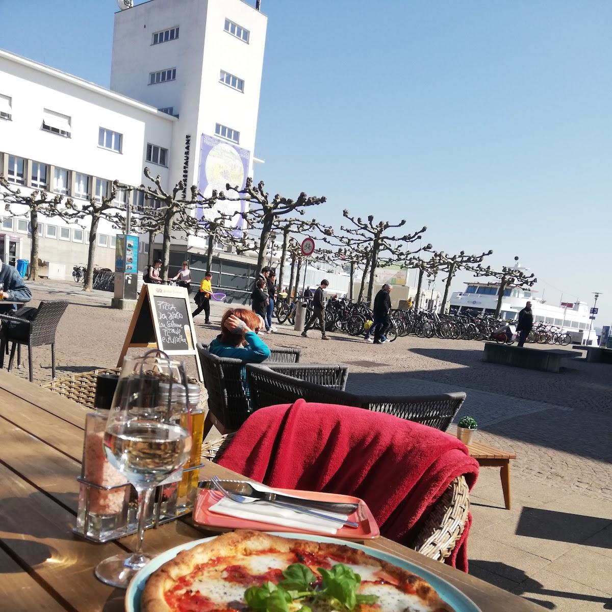 Restaurant "Pizzeria Centrale" in Friedrichshafen