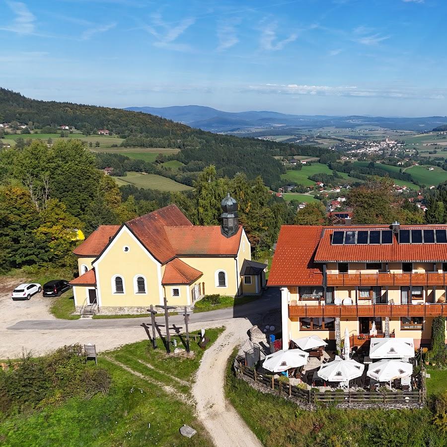 Restaurant "Kolmsteiner Hof" in Neukirchen beim Heiligen Blut