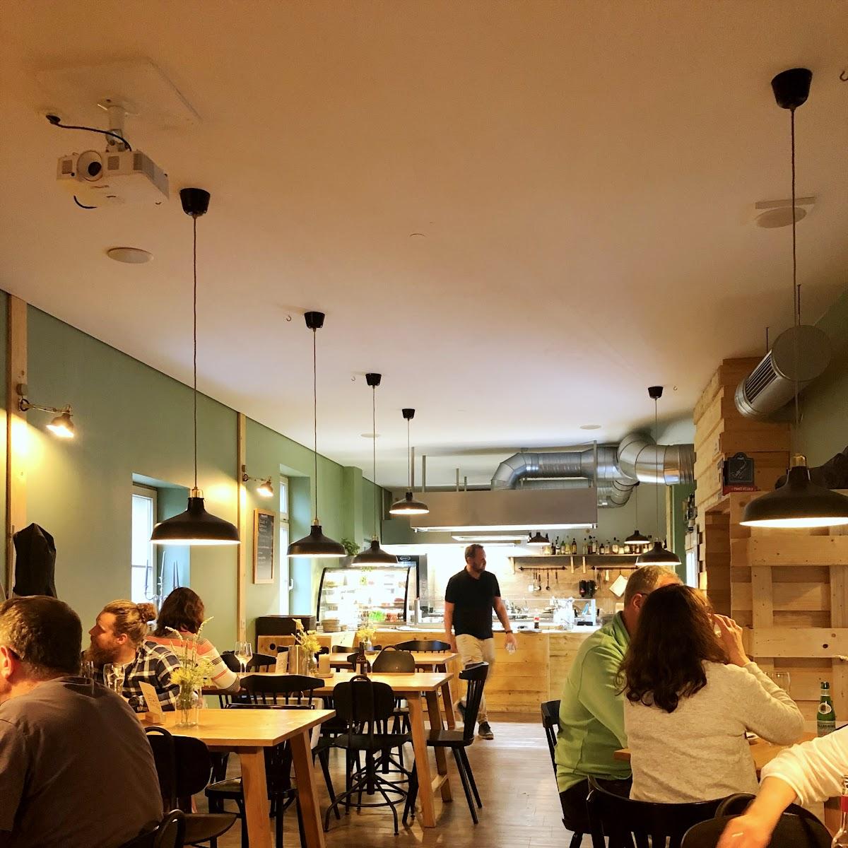 Restaurant "Herr Grünfink" in Neubrandenburg