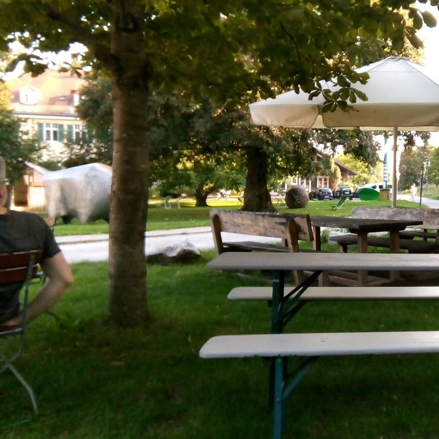 Restaurant "Klostercafé und Klosterladen Schloss Zinneberg" in  Glonn