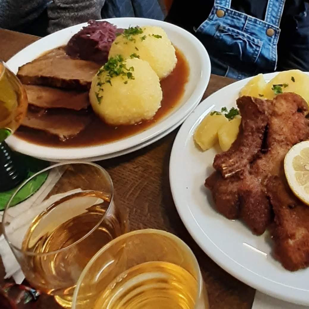 Restaurant "Häckerwirtschaft Familie Gerhard Schmitt" in  Großheubach