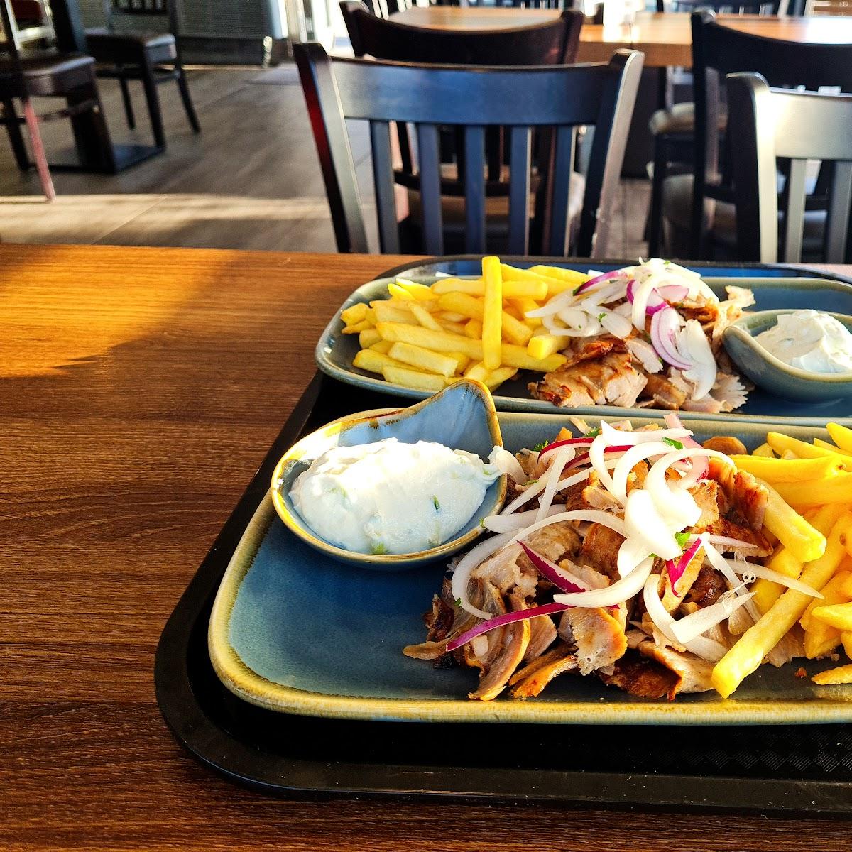 Restaurant "Meating" in Cham