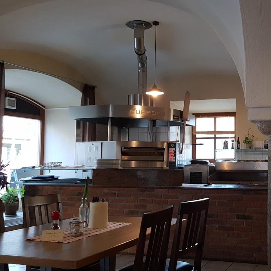 Restaurant "La Pizza Manifattura" in Arnstorf