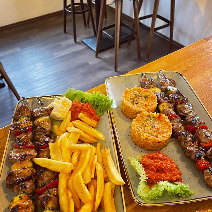 Restaurant "Café Chiara - Restaurant, Kroatische-Deutsche Küche" in Vöhringen