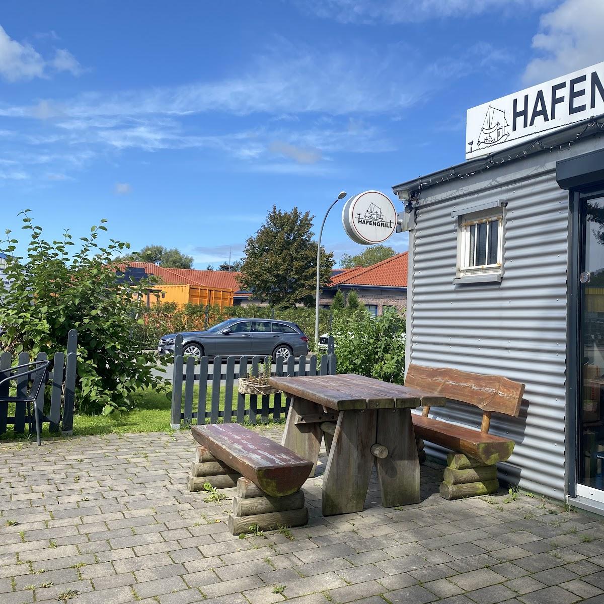 Restaurant "Hafengrill Imbiss" in Wurster Nordseeküste