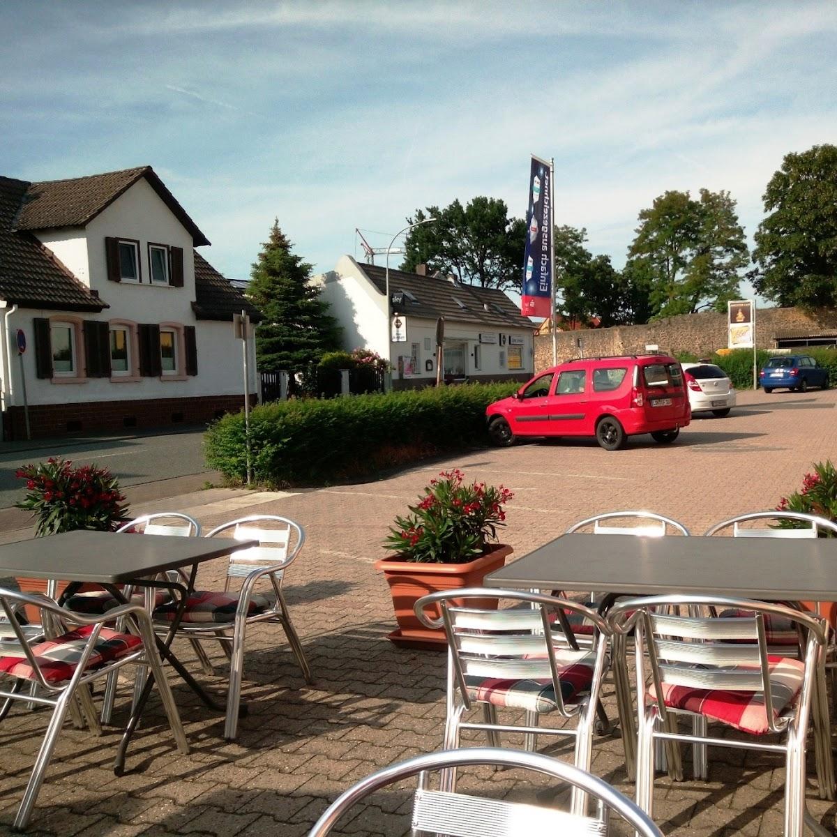 Restaurant "Hof - Pizzeria" in Niddatal