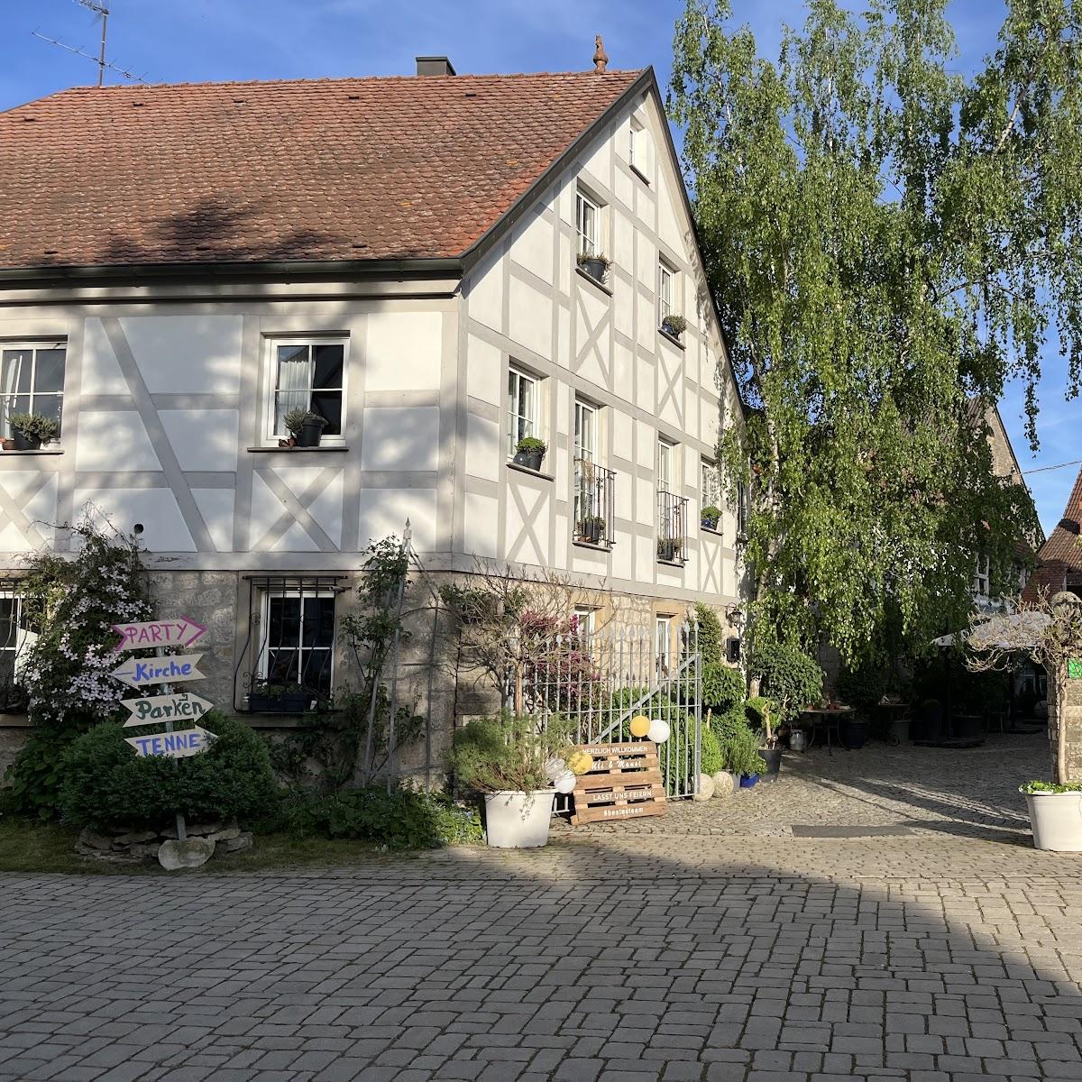 Restaurant "Winzerhof Stahl · Weingut · Fine Dining Restaurant · Gästezimmer · Hochzeitslocation" in Simmershofen