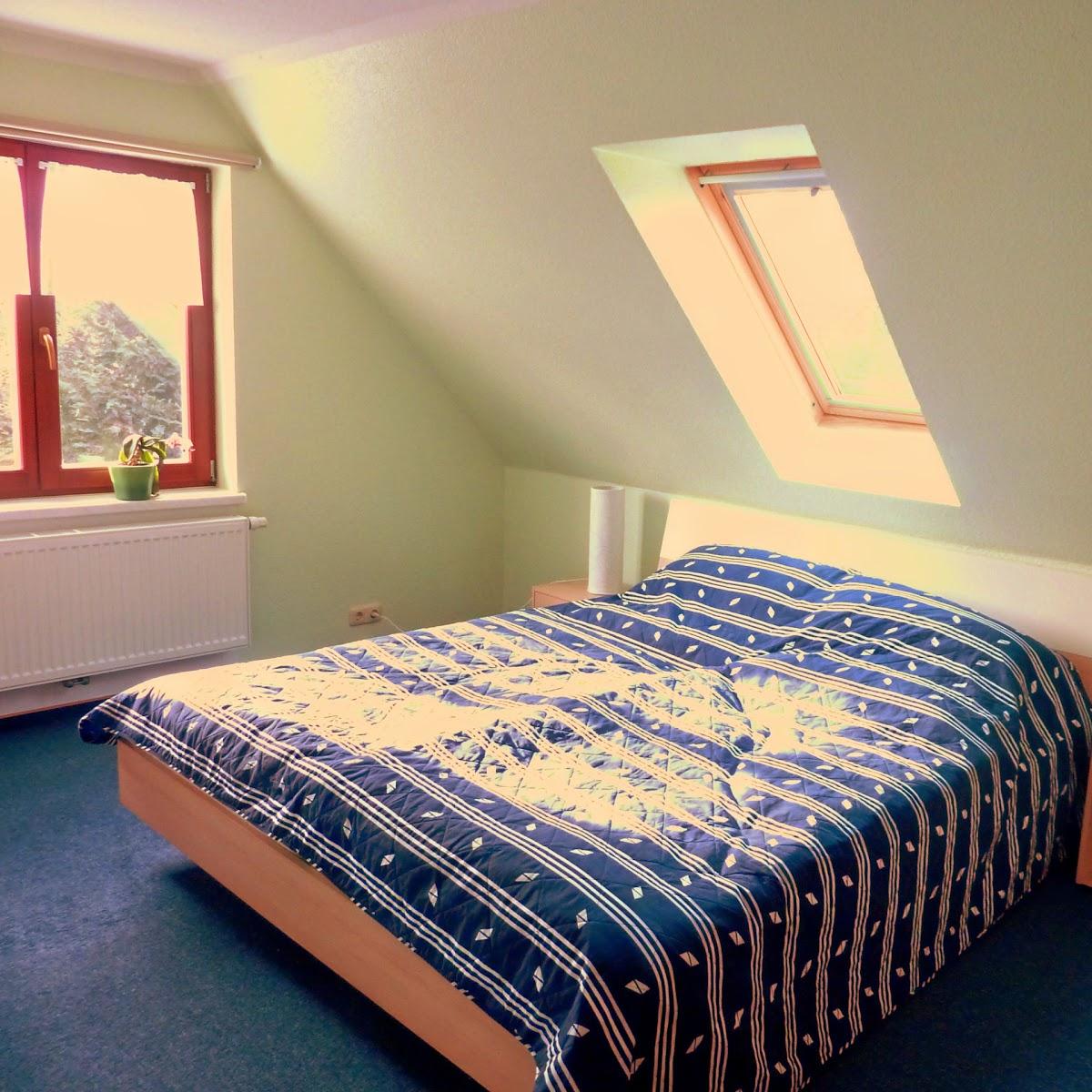 Restaurant "Ferienwohnung Lenz" in  Ahrenshagen-Daskow