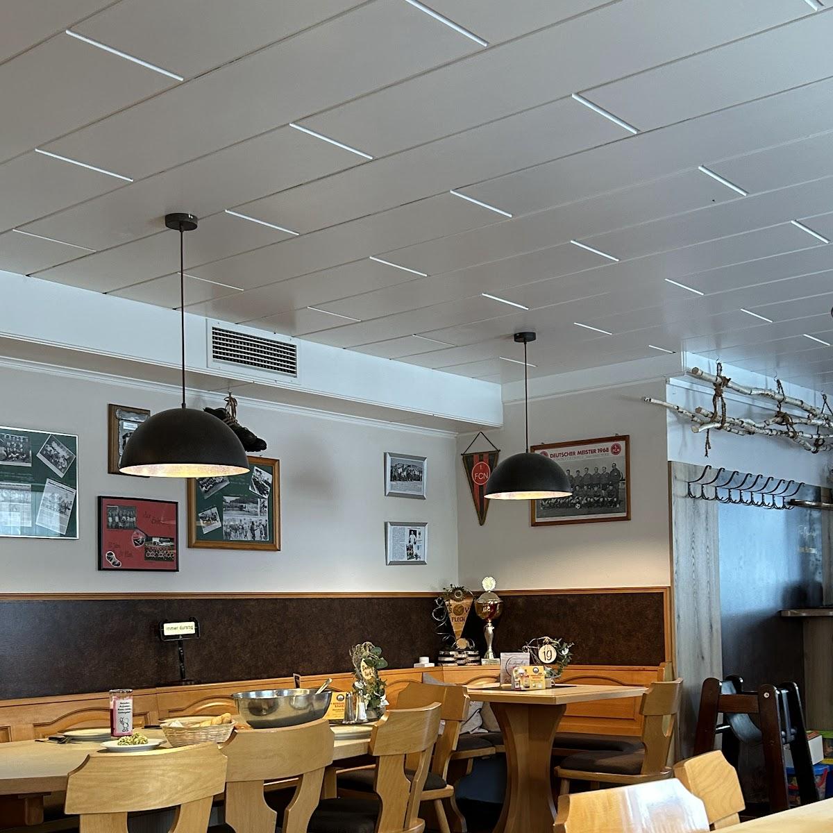 Restaurant "Landgasthof  Zur Traube " in Plech