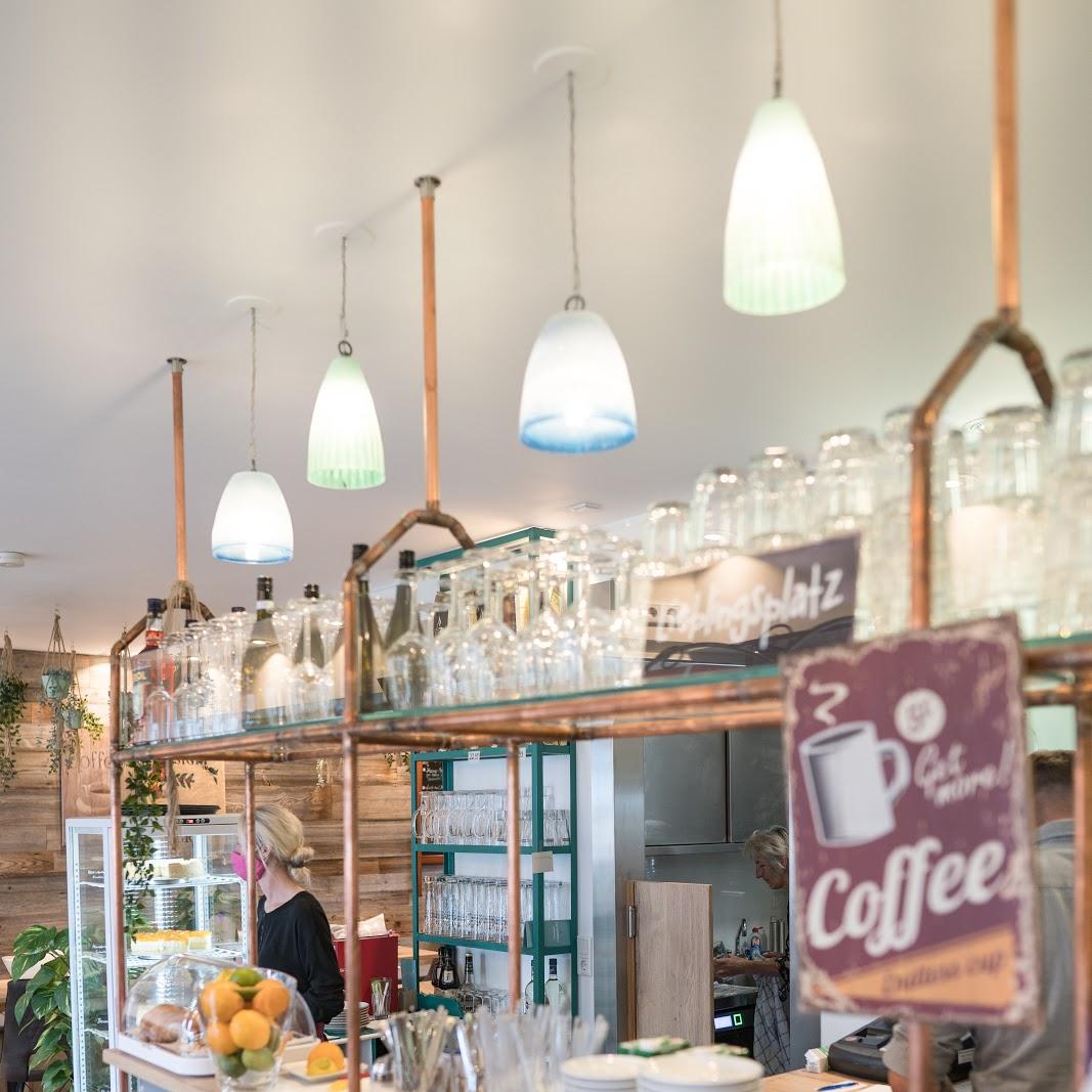 Restaurant "Café Lieblingsplatz" in  Höhenkirchen-Siegertsbrunn