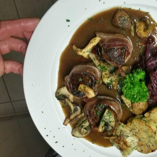 Restaurant "Gasthaus Pension Waldblick" in  Hildrizhausen