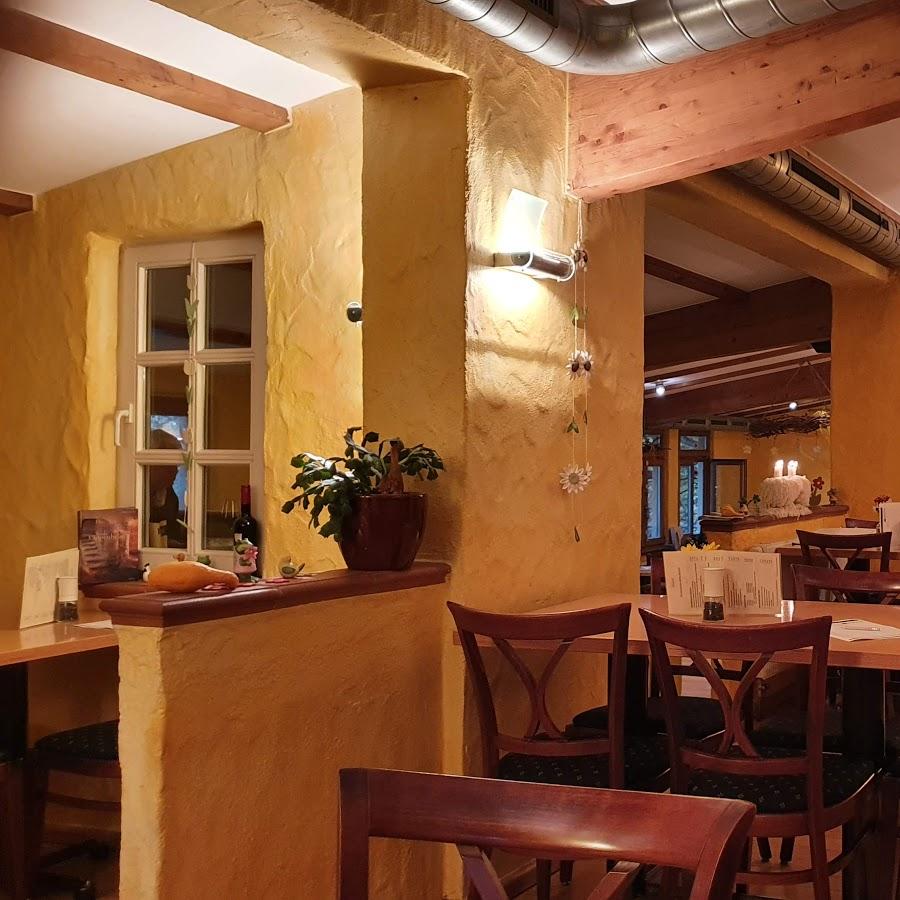 Restaurant "Weingut Christianshof" in  Hahnheim
