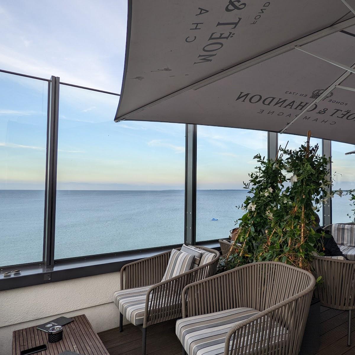 Restaurant "ROOF" in Scharbeutz