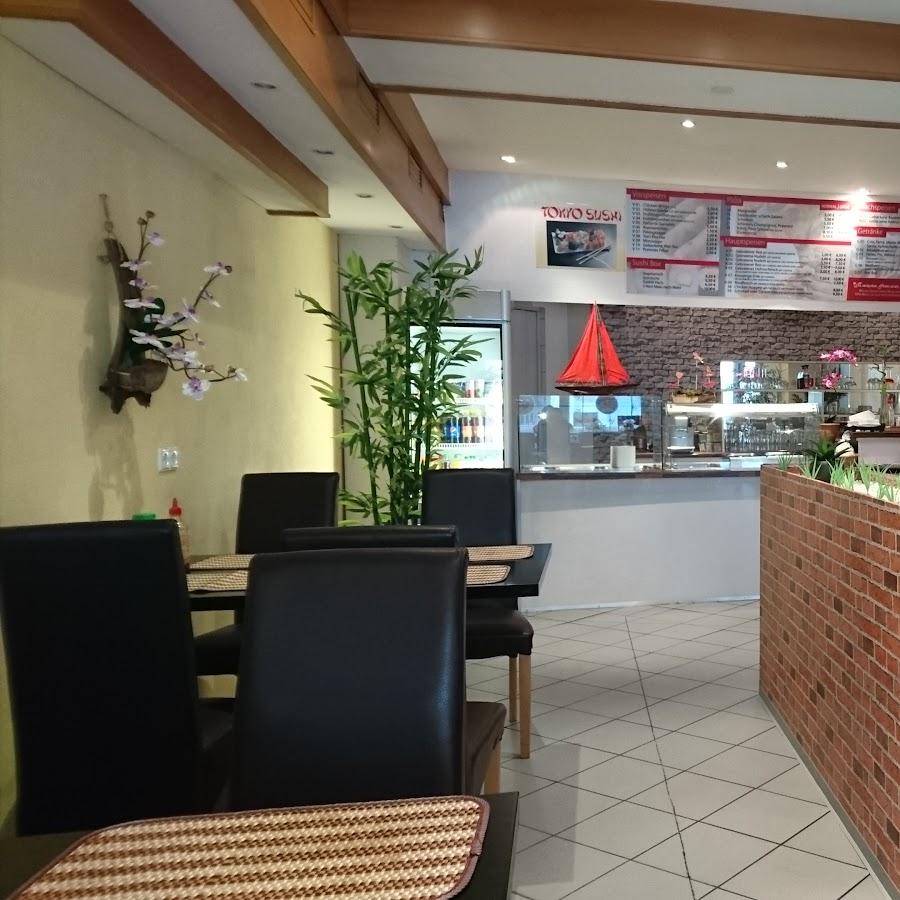 Restaurant "König Pizza Tokyo Sushi" in Lauingen