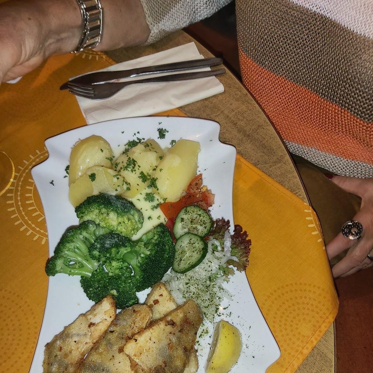 Restaurant "Gasthaus  Zum Alten Brauhaus  Neuhirschstein" in  Hirschstein