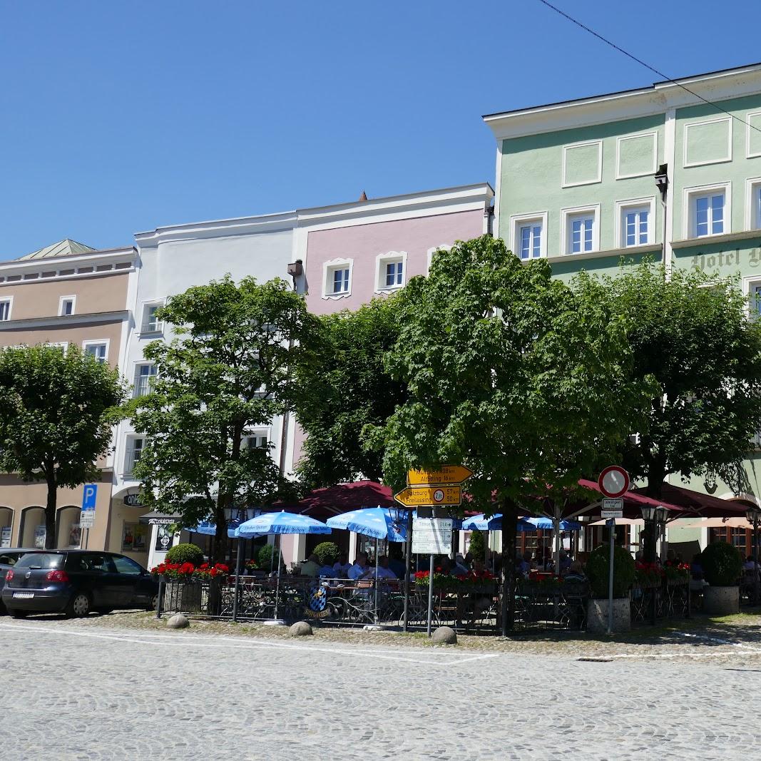 Restaurant "Hotel Bayerischer Hof" in Burghausen