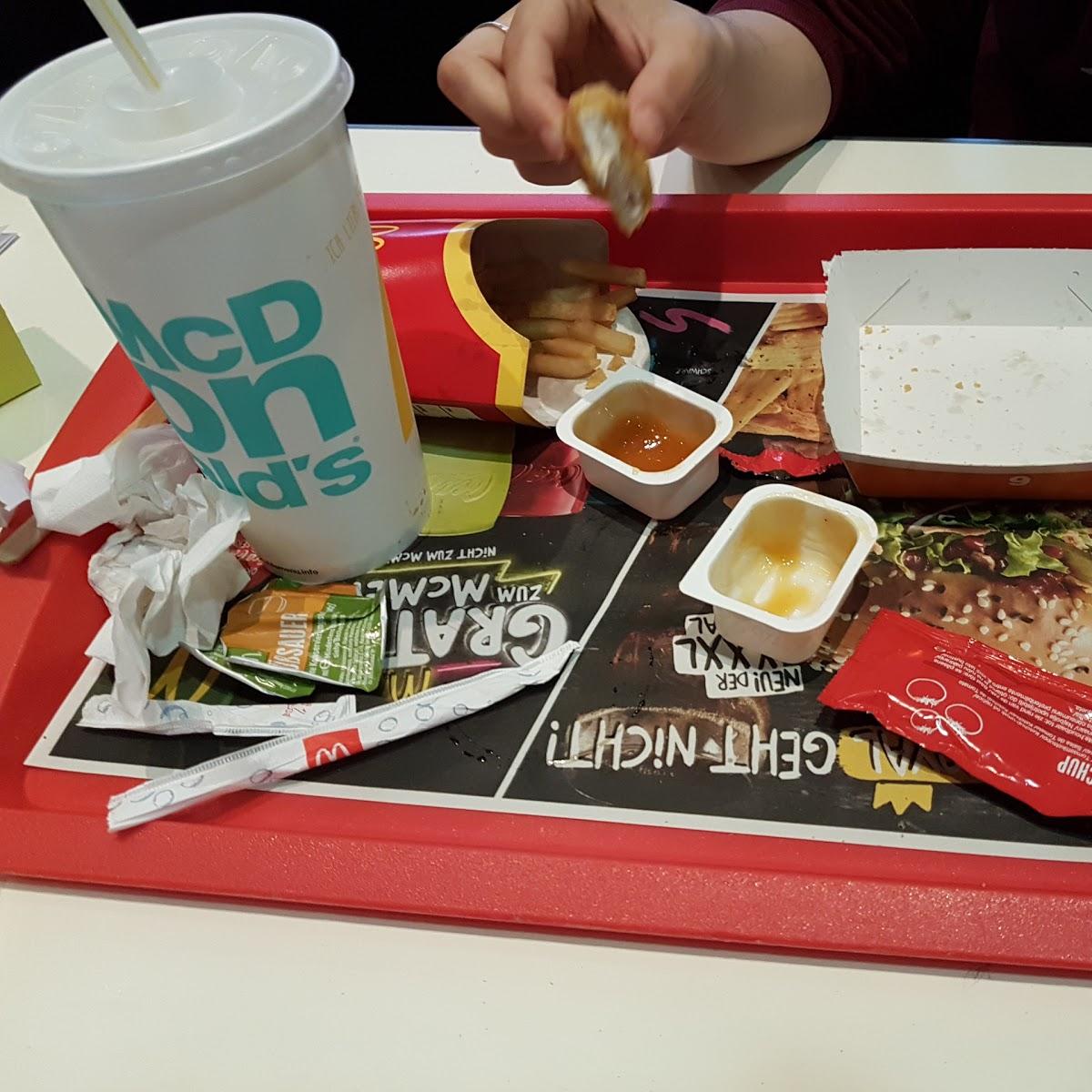 Restaurant "McDonald