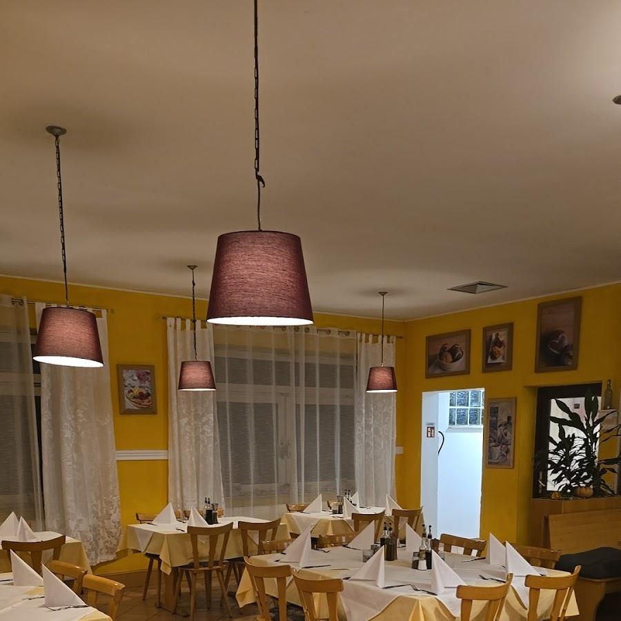 Restaurant "Bella Italia" in Dannstadt-Schauernheim