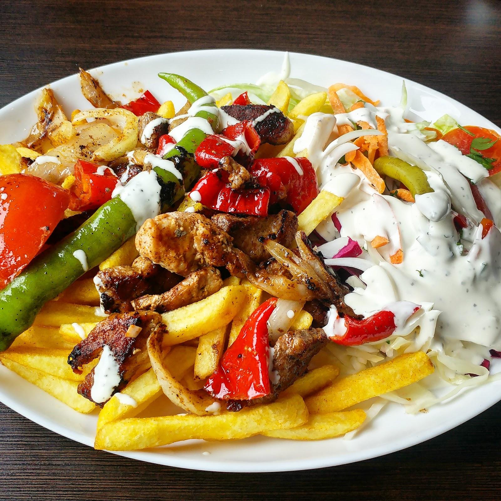 Restaurant "pera Grill & Pizzeria" in  Windeck