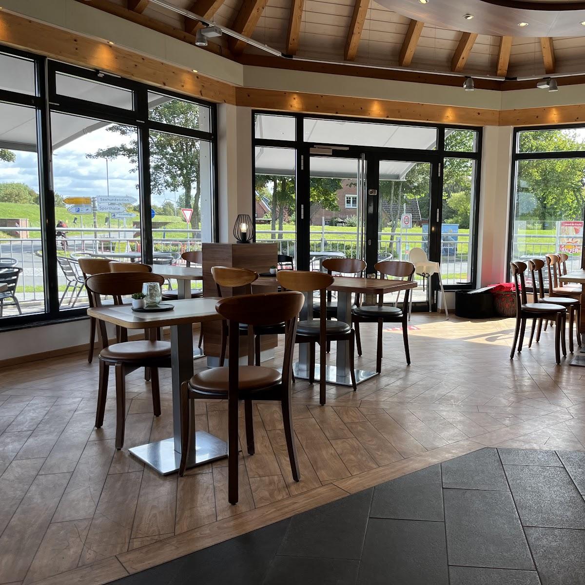 Restaurant "Bäckerei Balzer GmbH & Co. KG" in Friedrichskoog