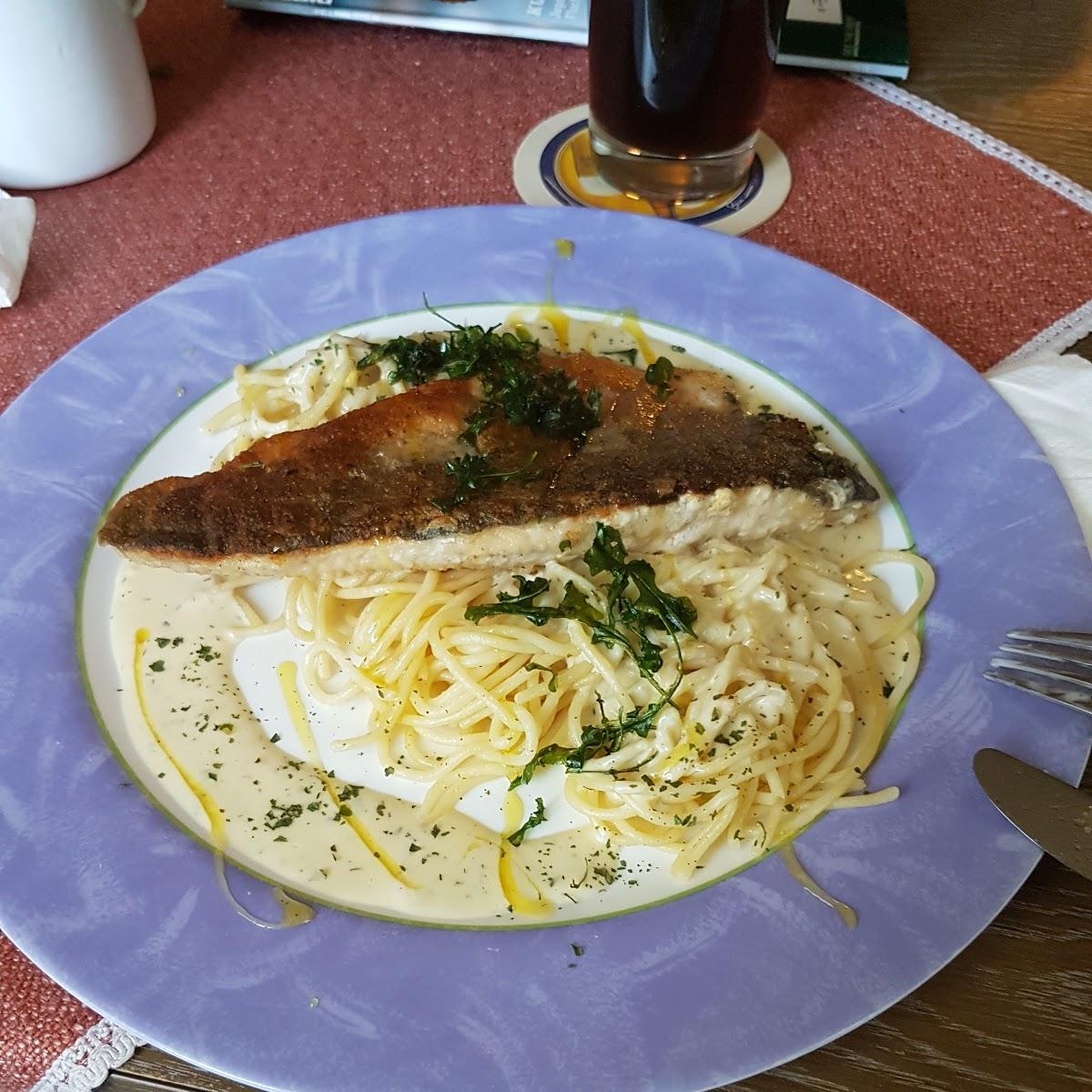 Restaurant "Therese Flexeder Gaststätte" in  Eichendorf