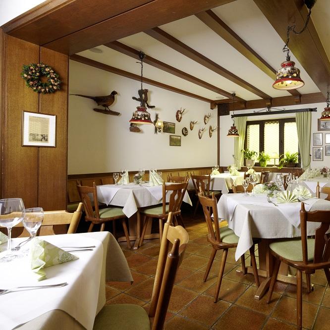 Restaurant "Zum Karpfen" in Neupotz