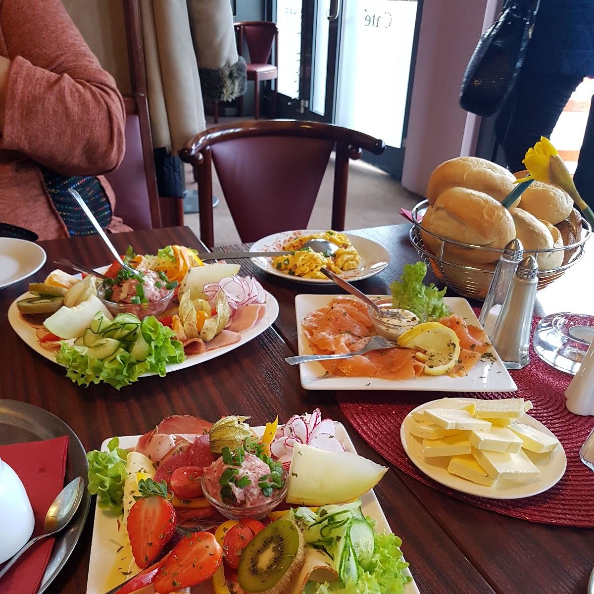 Restaurant "Cafe Am Britzer Garten in" in Berlin