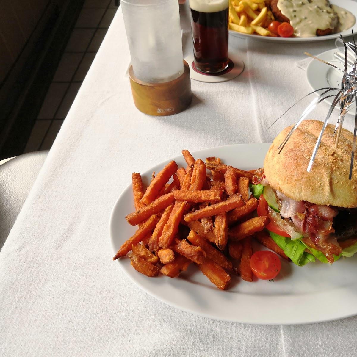 Restaurant "Haus Broicherdorf" in Kaarst