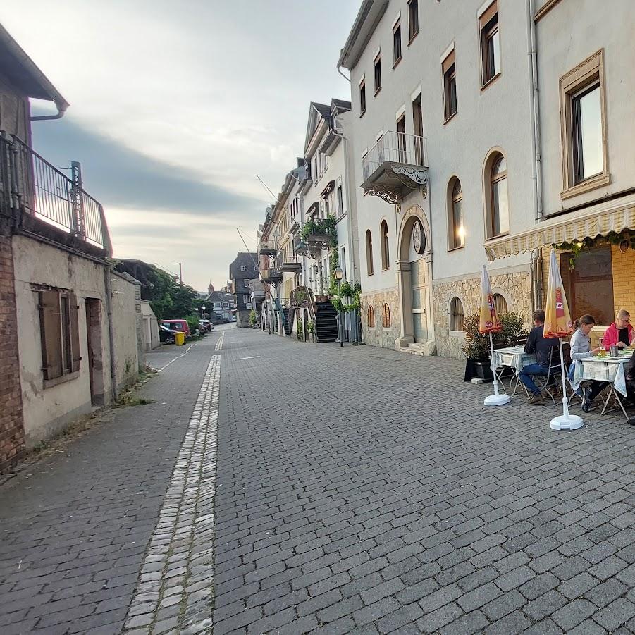 Restaurant "La Bella" in Kaub