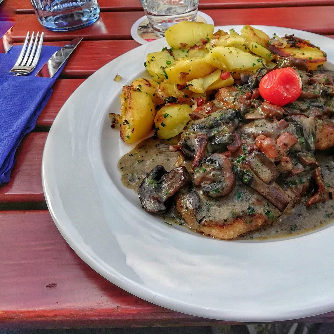 Restaurant "Brauereigaststätte Ederkeller" in  Großostheim