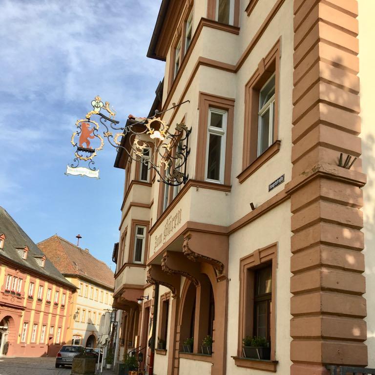 Restaurant "Gasthof Bären" in Ochsenfurt