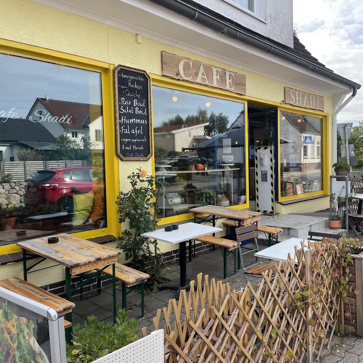 Restaurant "Retro Bistro & Café" in Dänischenhagen
