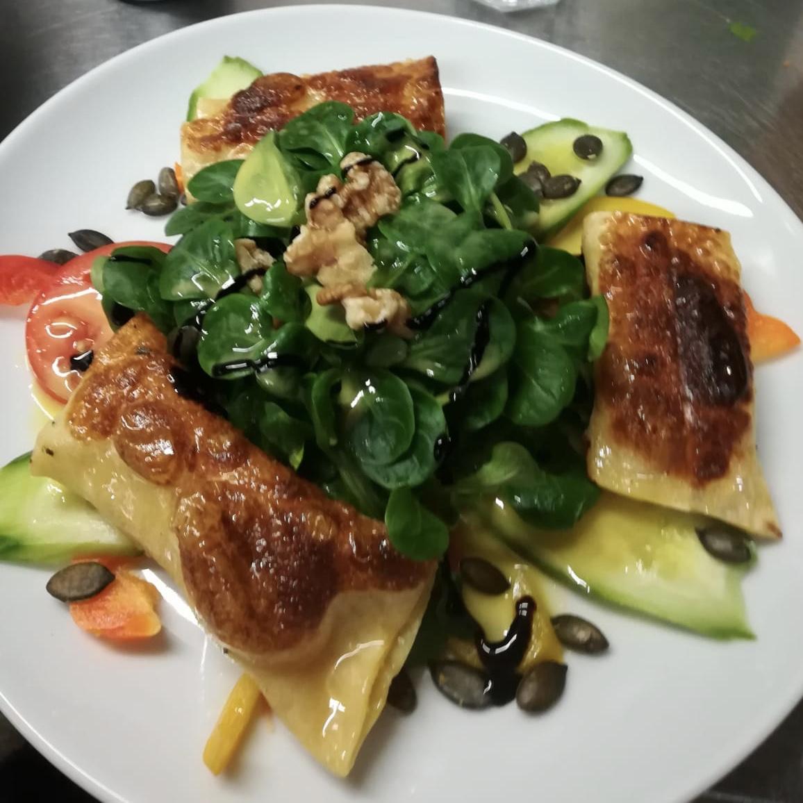 Restaurant "Paparazzi" in  Türkheim