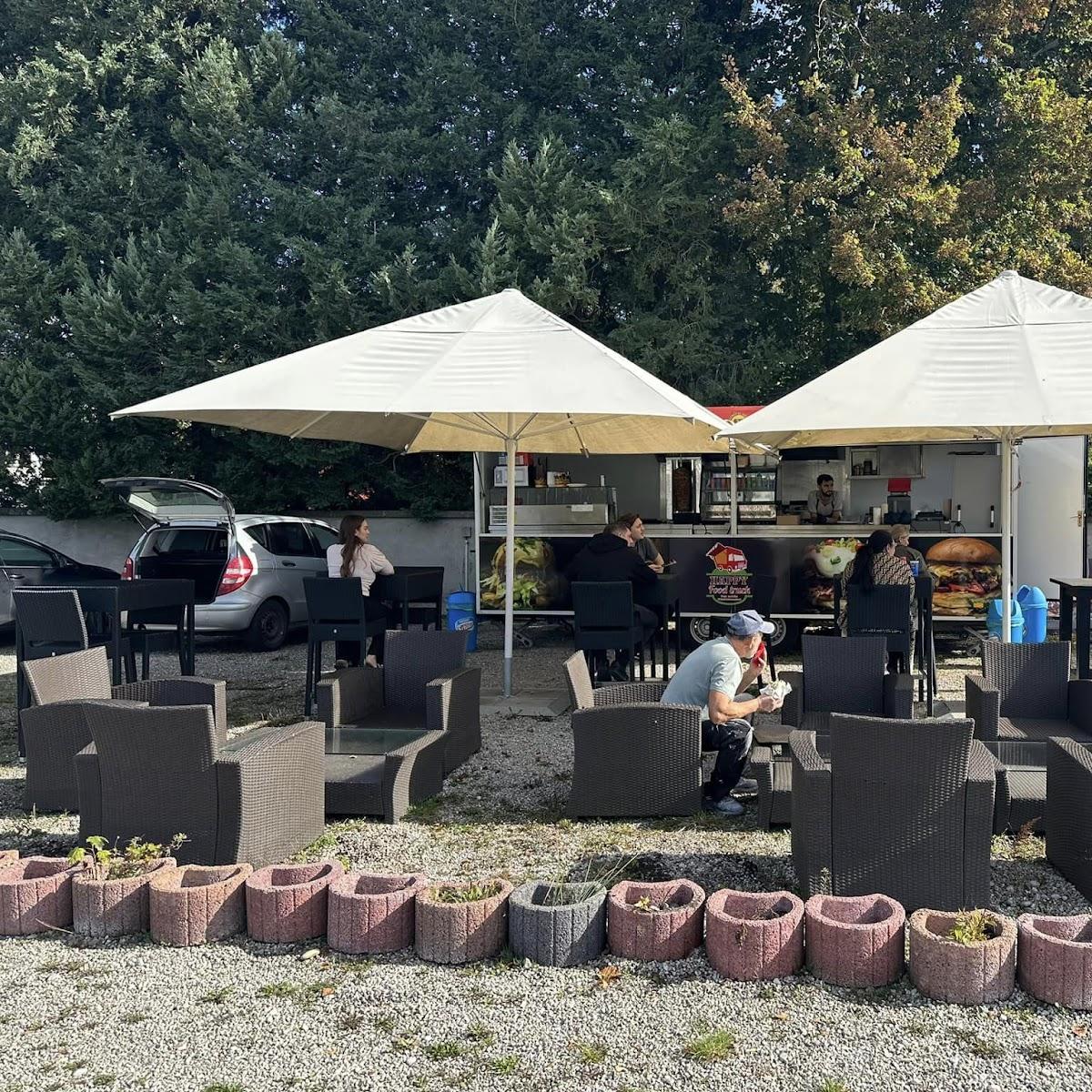 Restaurant "Happy Food Truck" in Türkheim